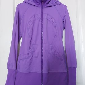Women's LULULEMON hoodie